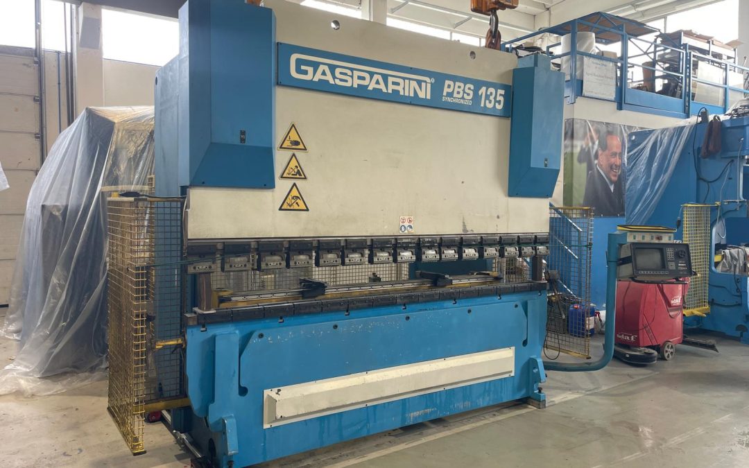 Piegatrice usata GASPARINI PBS 135/3000 cnc 6 assi