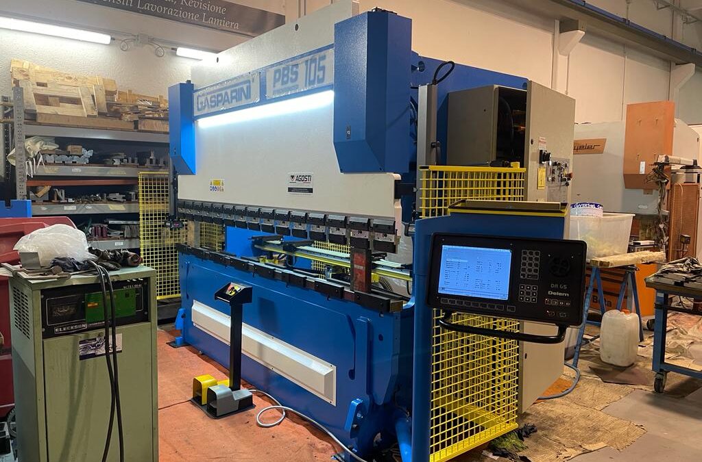 Piegatrice usata GASPARINI PBS 105/3000 cnc 6 assi