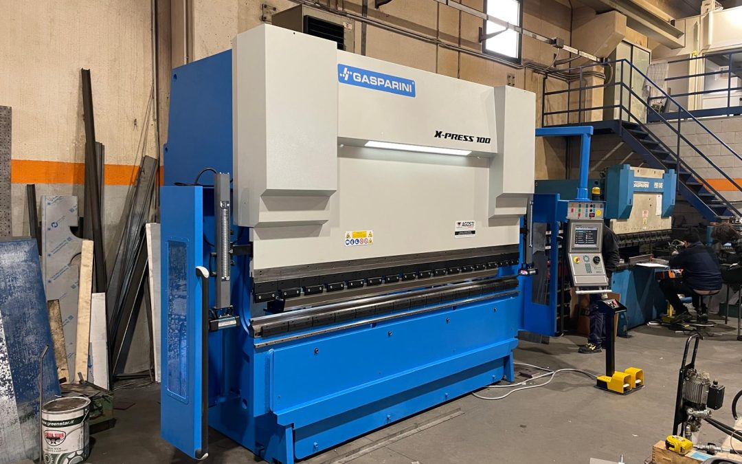 Piegatrice usata GASPARINI XPRESS 100/3000 cnc 7 assi