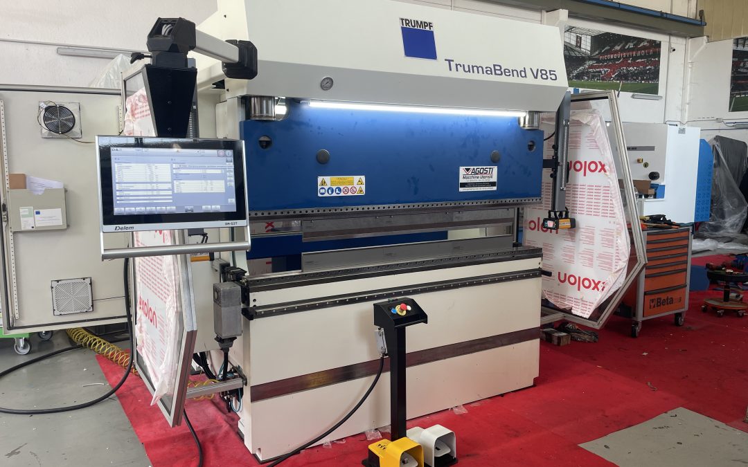 Piegatrice usata TRUMPF V85-2000 cnc 6 assi