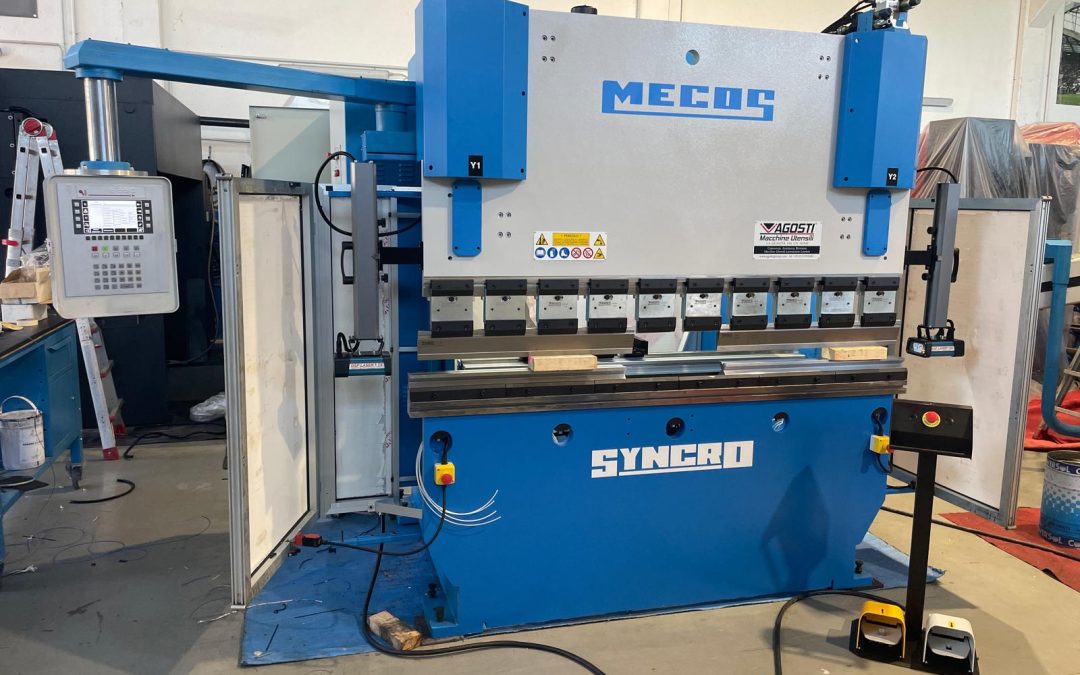 Piegatrice usata MECOS SYNCRO 50-2000 cnc 4 assi