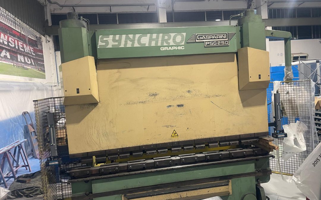 Piegatrice usata GASPARINI PSG 250-3000 cnc 6 assi